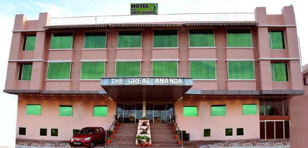 hotel the great ananda